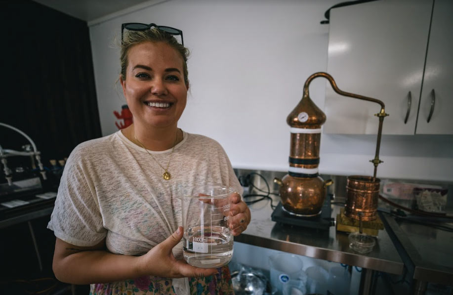 Can I make my own gin?