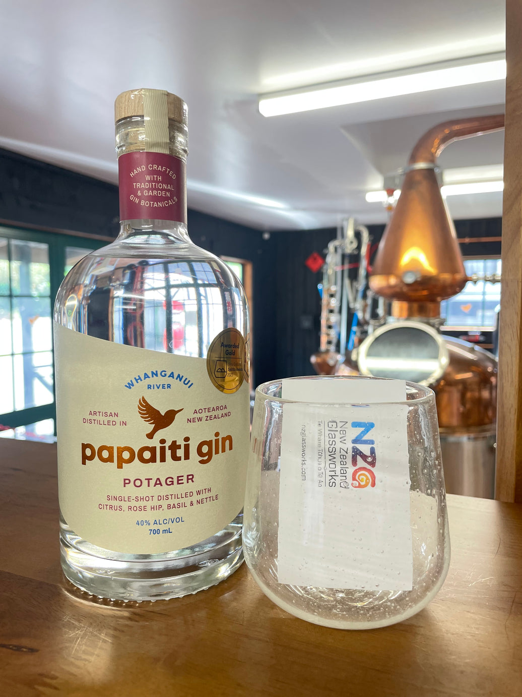 Papaiti Gin & NZ Glassworks Bundle